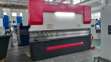 CNC Abkant pres fabrikası 130 Tonluk Metal Sac Şekillendirme İçin Mekanik Pres Makinesi