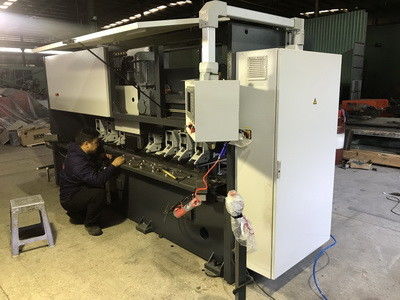 Pnömatik Sac CNC V Kanal Açma Makinesi CNC Yerleştirme Makinesi 1.23m Besleme Deivce