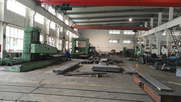 JINQIU MACHINE TOOL COMPANY fabrika üretim hattı