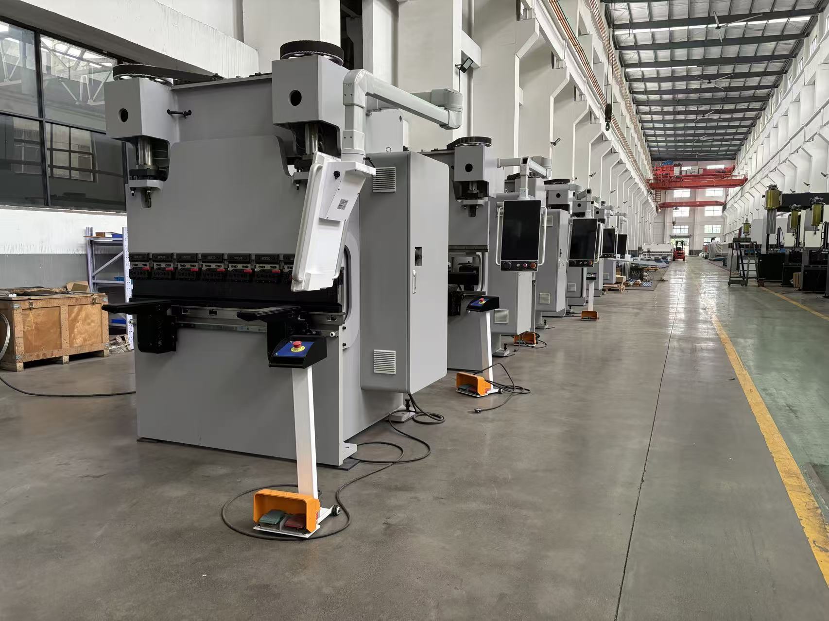 Şirketin en son blog yazıları What Press Brake Tooling Should You Choose for Stainless Steel, Carbon Steel and Aluminum Bending?
