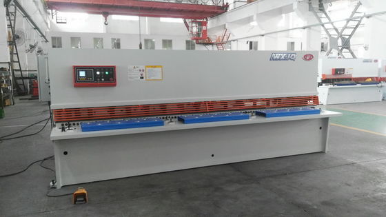 satın al Hydraulic CNC Shearing Machine - Continuous Cutting Low Noise Single Cutting online manufacture