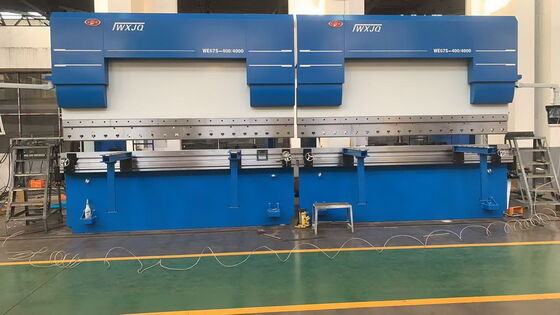 satın almak CNC Tandem Pres Fren 800 mm ila 1200 mm Masa Yüksekliği 500-1000 mm Arka Ölçüm Arası ve 200 mm ila 1600 mm Boğaz Derinliği online manufacture
