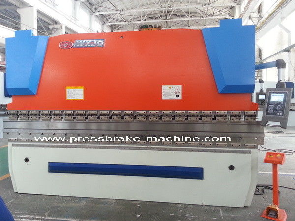 4M Uzunluklı Yaprak Metal CNC Hidrolik Baskı Fren işleme C tipi kanal çelik