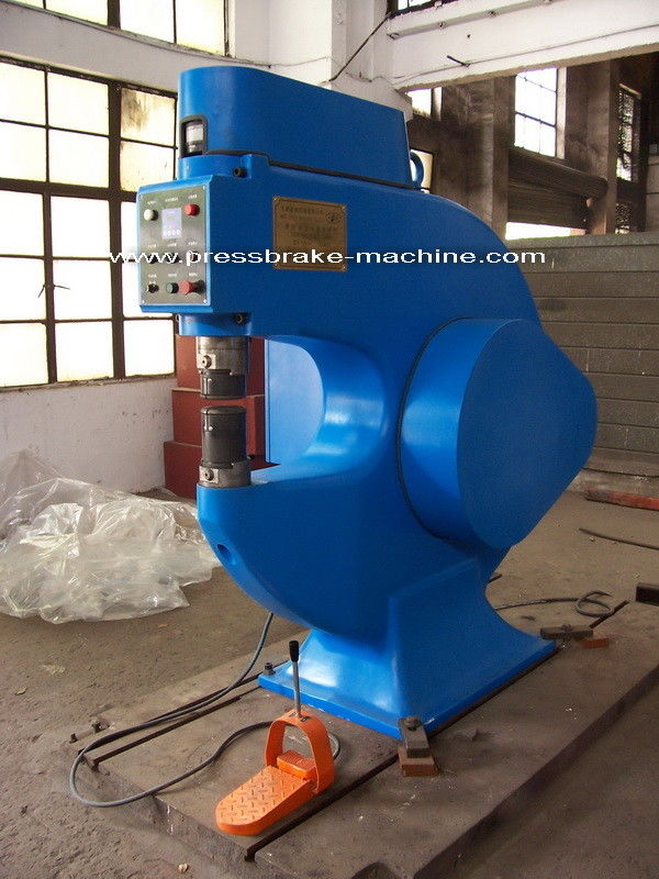 Çelik Metal Kraftformer Stretching Machine CX08-665 Çekiç Kuponlama İşlemleri