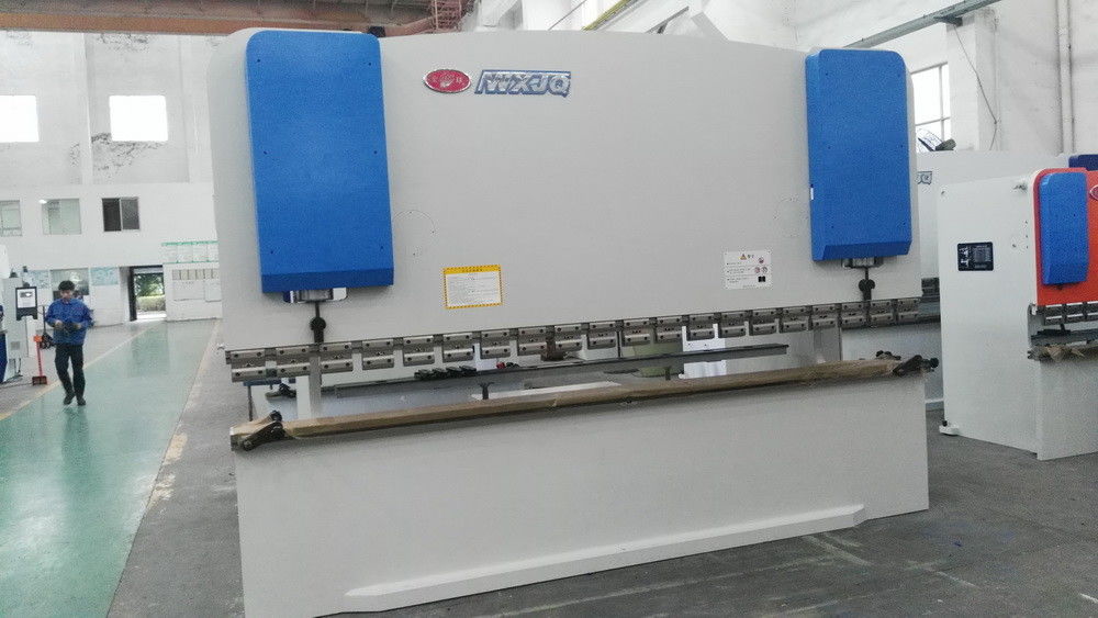 1250mm Genişliği 100-400T Alüminyum için metal baskı fren