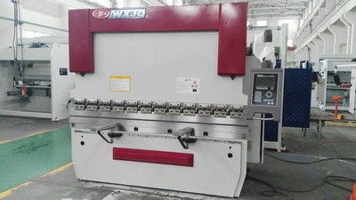 4M Uzunluklı Yaprak Metal CNC Hidrolik Baskı Fren işleme C tipi kanal çelik