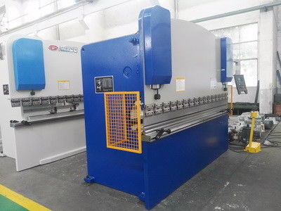 100-400T basınçlı metal fren makinesi PLC kontrol sistemi ile