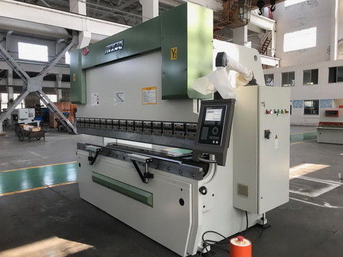 125T Güçlü CNC Hidrolik Baskı Frenleri WE67K125/3200 Metal Üretimi İçin