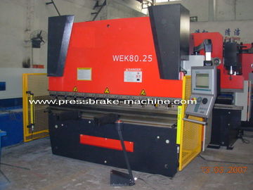 Kalınlığı 0.5-16mm Eğiliş Fren Makinesi Güvenilir Performans