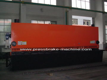 NC sistemi ile Motorlu Kesme Metal Hidrolik CNC Giyotin Kesme Makinesi