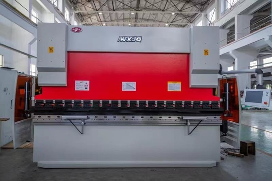 135T Mekanik CNC Hidrolik Pres Fren Makinesi 3200mm Eğme Uzunluğu